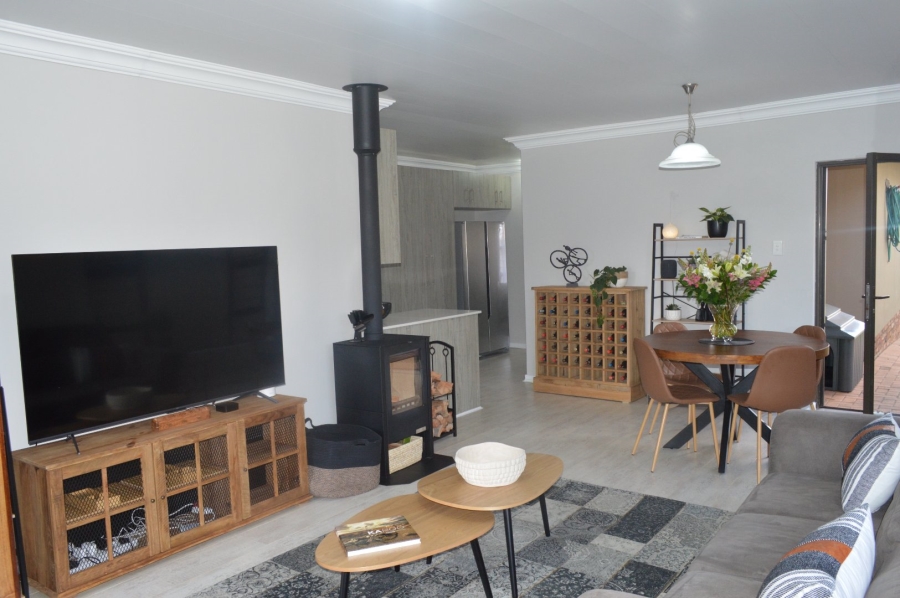 2 Bedroom Property for Sale in Flamwood North West